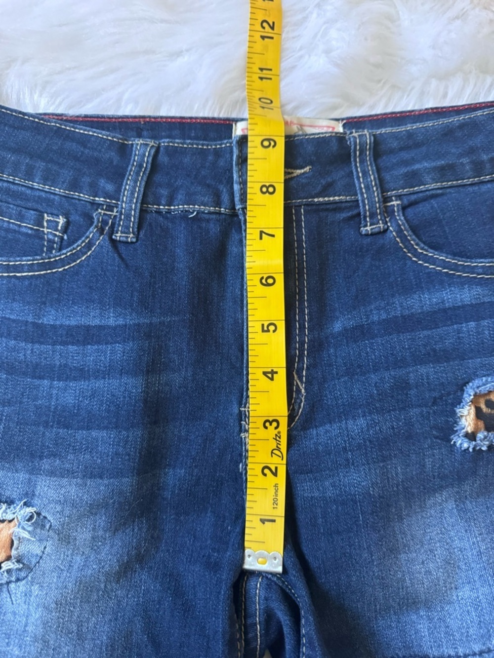 L&B (Lucky & Blessed) Size 6 Denim Leopard Patch Bermuda Shorts - Picture 8 of 10